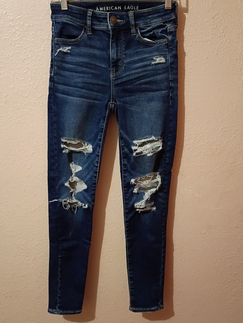 American Eagle Size 0 Short Distressed Dark Blue Skinny Jeggings